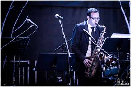 Delbert and the Commotions