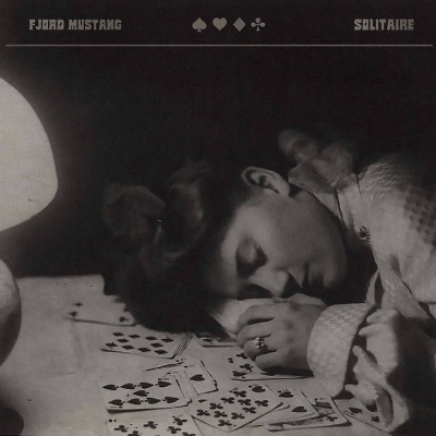Fjord Mustang - Solitaire